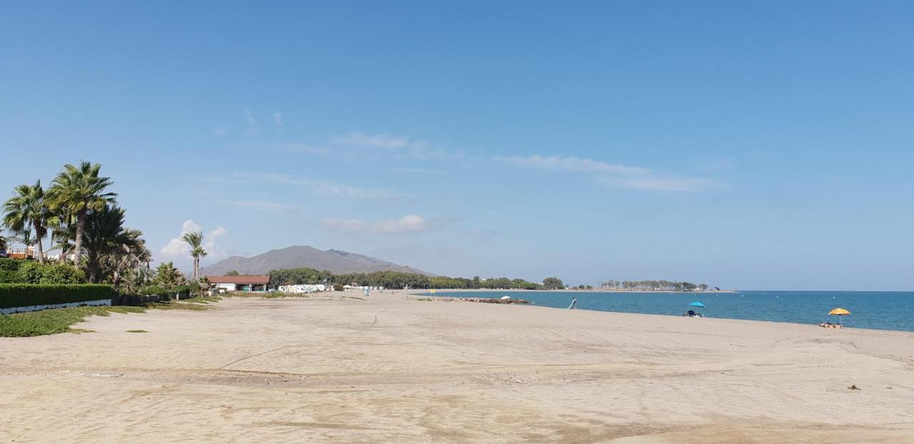 Homes of Spain, Apartamentos Paraíso Vera Playa, Ático Q, Suite Fatu Hiva con piscina privada en solárium, vistas mar en PRIMERA LINEA de PLAYA, WIFI Esterno foto