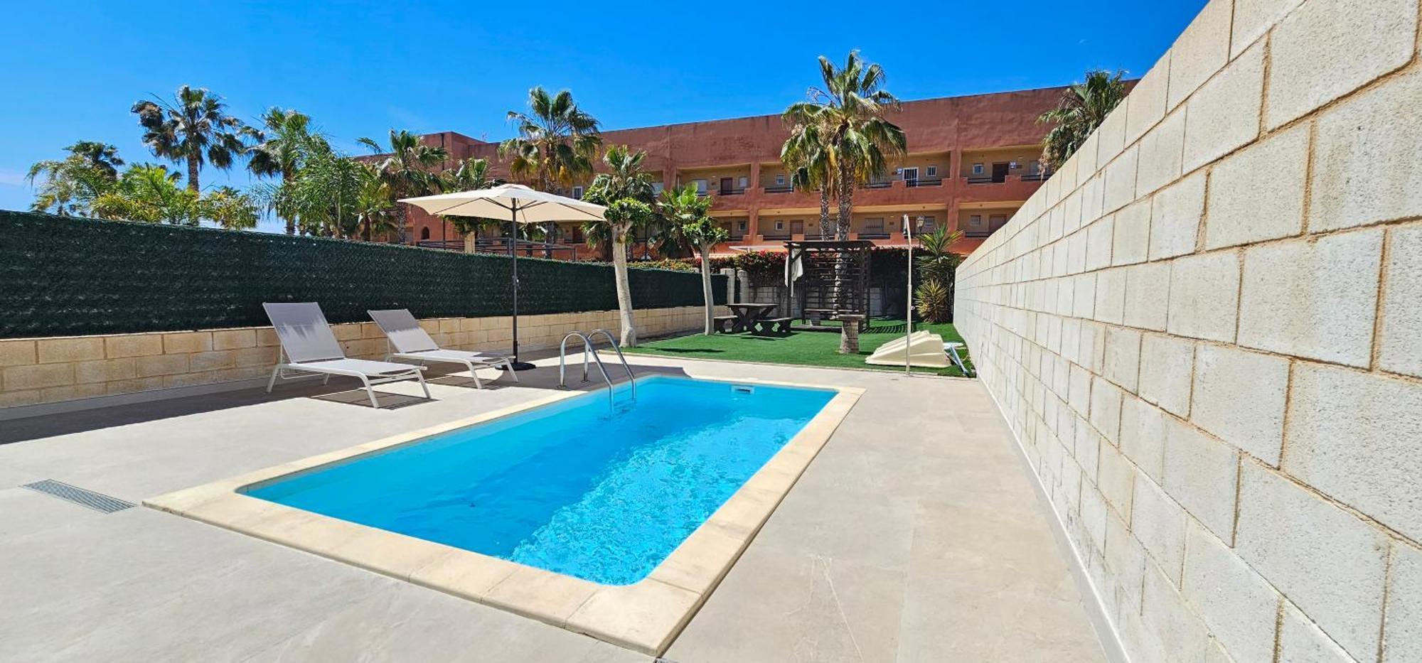 Homes of Spain, Apartamentos Paraíso Vera Playa, Ático Q, Suite Fatu Hiva con piscina privada en solárium, vistas mar en PRIMERA LINEA de PLAYA, WIFI Esterno foto