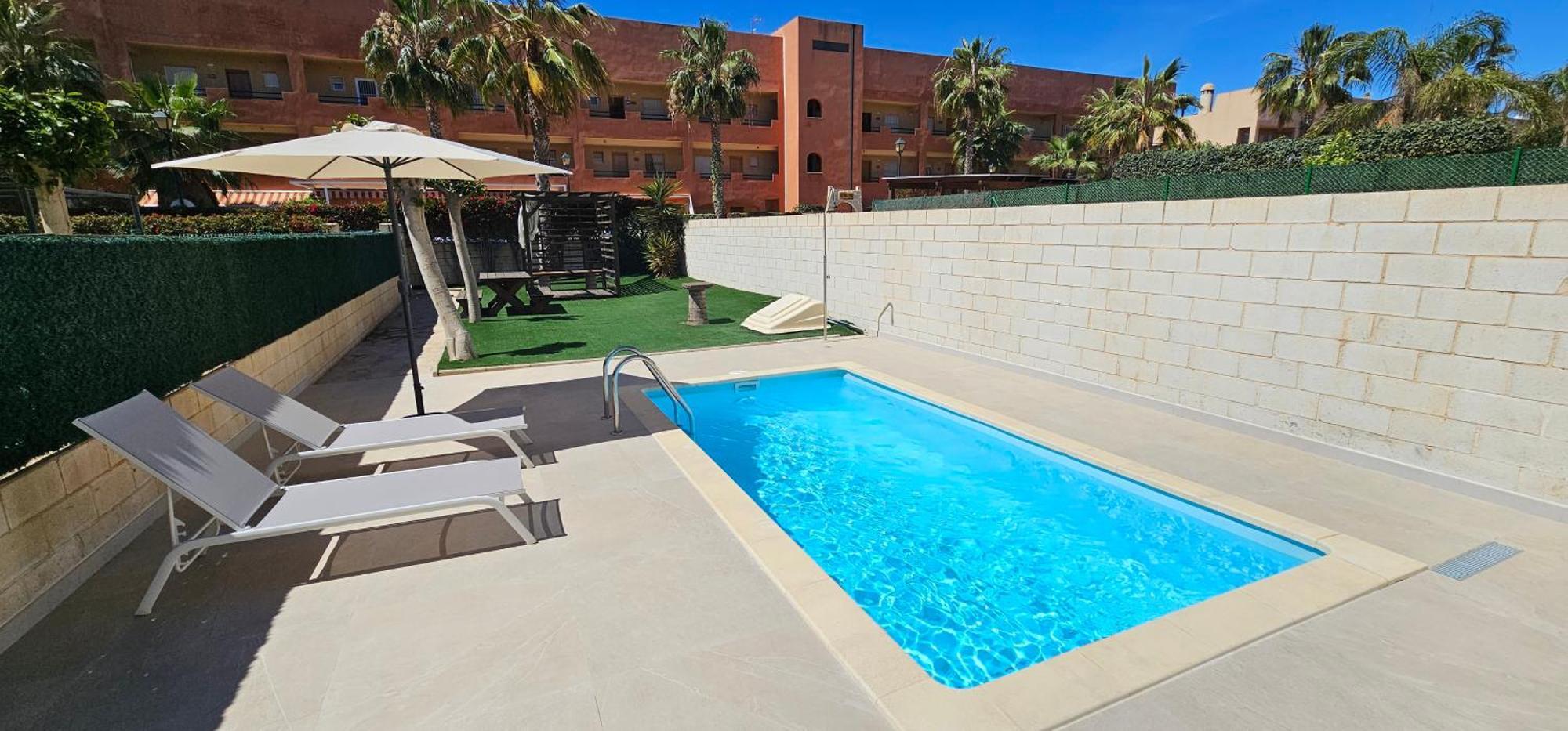 Homes of Spain, Apartamentos Paraíso Vera Playa, Ático Q, Suite Fatu Hiva con piscina privada en solárium, vistas mar en PRIMERA LINEA de PLAYA, WIFI Esterno foto